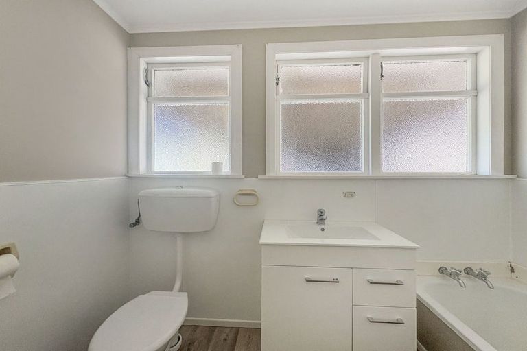 Photo of property in 109 Carlton Avenue, Tawhero, Whanganui, 4501