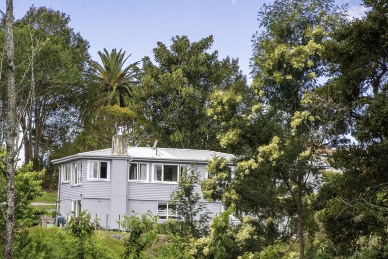 Photo of property in 6 Church Street, Kawakawa, 0210