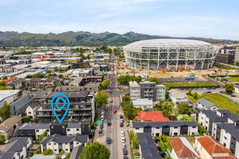 Photo of property in 2/276 Barbadoes Street, Christchurch Central, Christchurch, 8011