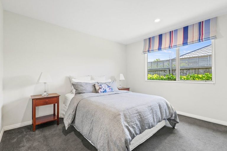 Photo of property in 1 Springvale Gardens, Harewood, Christchurch, 8051