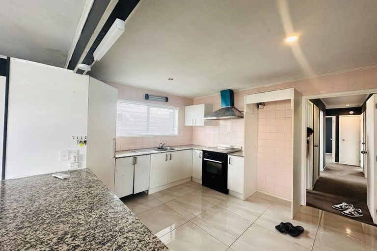 Photo of property in 86 Rosehill Drive, Rosehill, Papakura, 2113