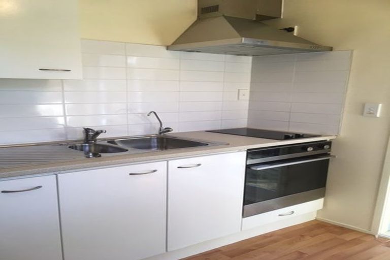 Photo of property in 44 Pacific Parade, Army Bay, Whangaparaoa, 0930