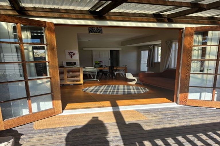 Photo of property in 20 Menzies Street, Sumner, Christchurch, 8081