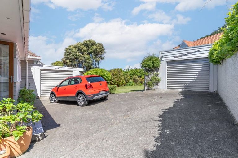 Photo of property in 6 Burnham Street, Seatoun, Wellington, 6022