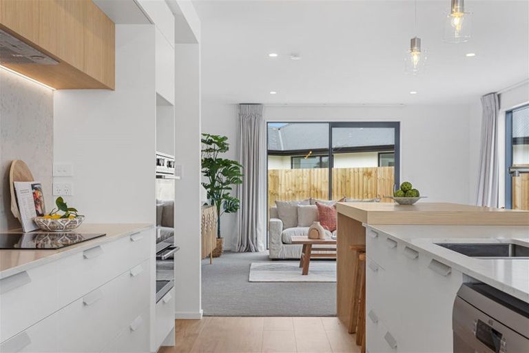 Photo of property in 22 Mcquillan Avenue, Woodend, 7610