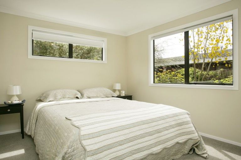 Photo of property in 2/17 Rainbow Drive, Rainbow Point, Taupo, 3330