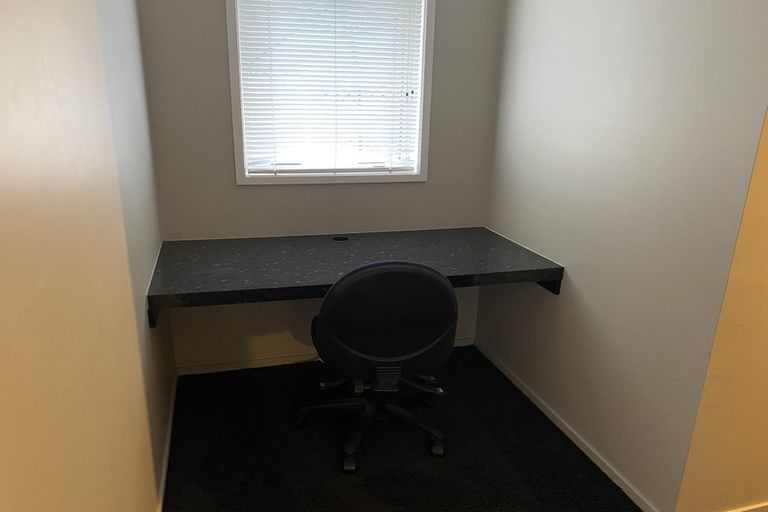 Photo of property in 4/114 Old Farm Road, Hamilton East, Hamilton, 3216