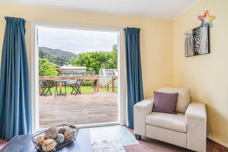Photo of property in 12 Rumgay Street, Fairfield, Lower Hutt, 5011