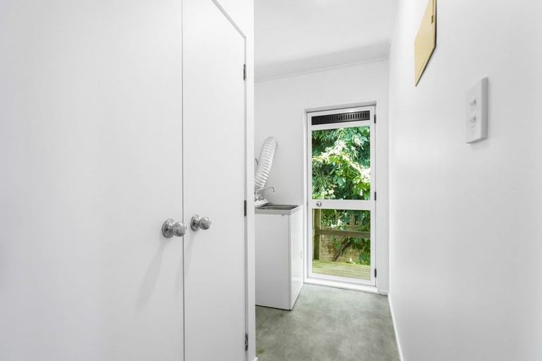 Photo of property in 2/45 Mcdowell Crescent, Hillcrest, Auckland, 0627