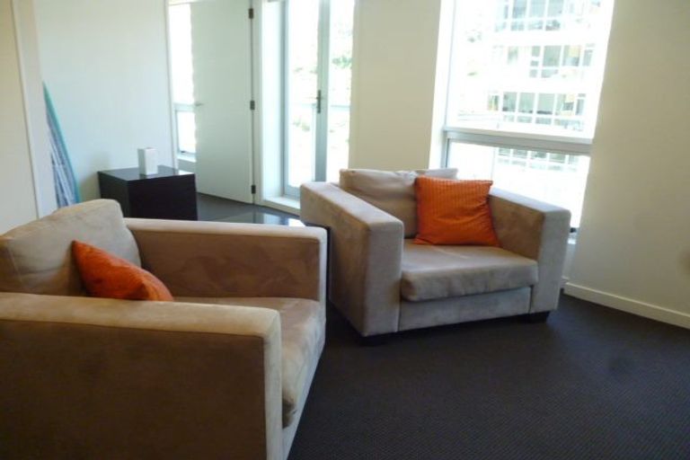 Photo of property in Terrace Heights Apartments, 8a/163 The Terrace, Wellington Central, Wellington, 6011