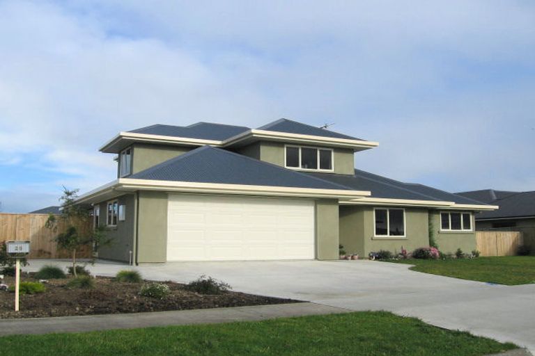 Photo of property in 25 Silkwood Place, Fitzherbert, Palmerston North, 4410