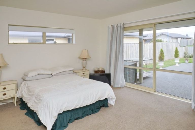 Photo of property in 11 Pakura Street, Pegasus, 7612