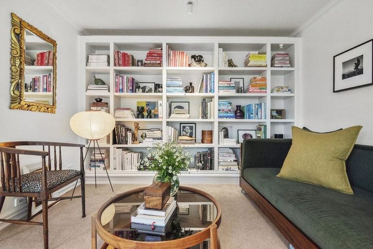 Photo of property in 49b Roland Road, Greenhithe, Auckland, 0632