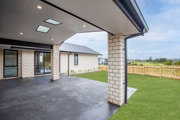 Photo of property in 19b Silverwood Lane, Leamington, Cambridge, 3495