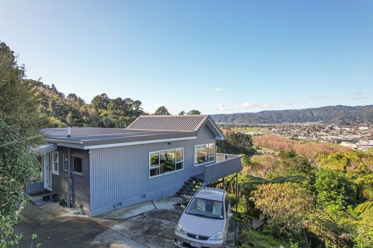 Photo of property in 12b City View Grove, Harbour View, Lower Hutt, 5010