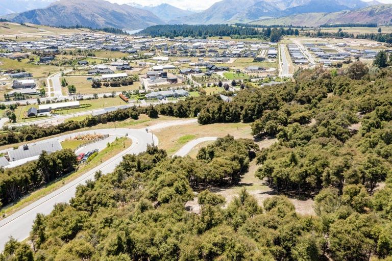 Photo of property in 9 Highfield Ridge, Wanaka, 9305