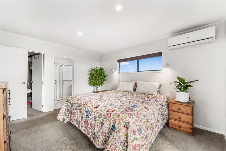Photo of property in 66a Tiri Road, Manly, Whangaparaoa, 0930