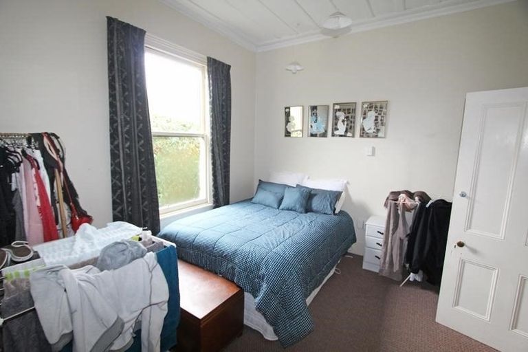 Photo of property in 49 Howe Street, North Dunedin, Dunedin, 9016