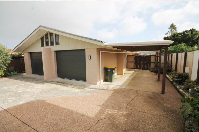 Photo of property in 563 Weymouth Road, Weymouth, Auckland, 2103