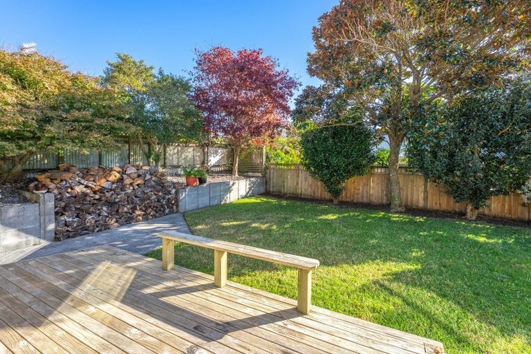 Photo of property in 65 Aorangi Road, Paraparaumu, 5032