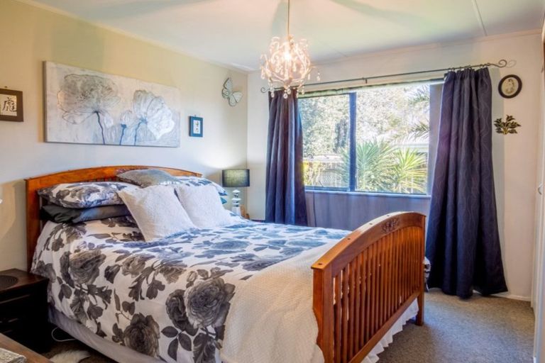 Photo of property in 1/81 Awatapu Drive, Whakatane, 3120