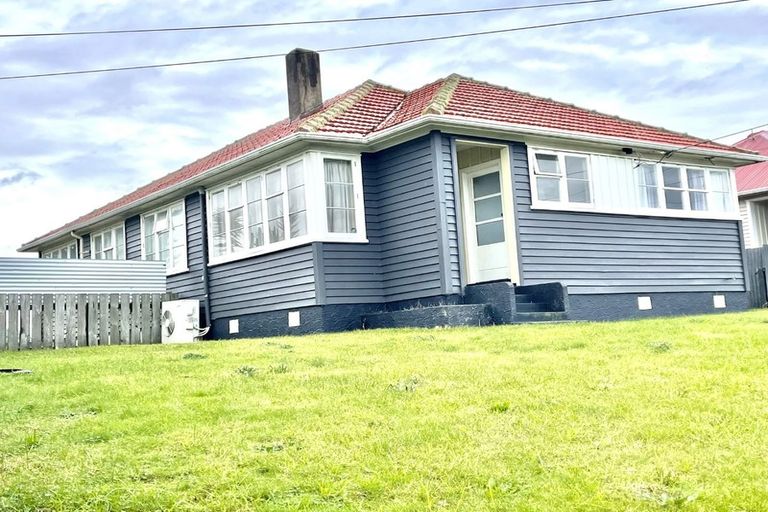 Photo of property in 86 Swiss Avenue, Gonville, Whanganui, 4501