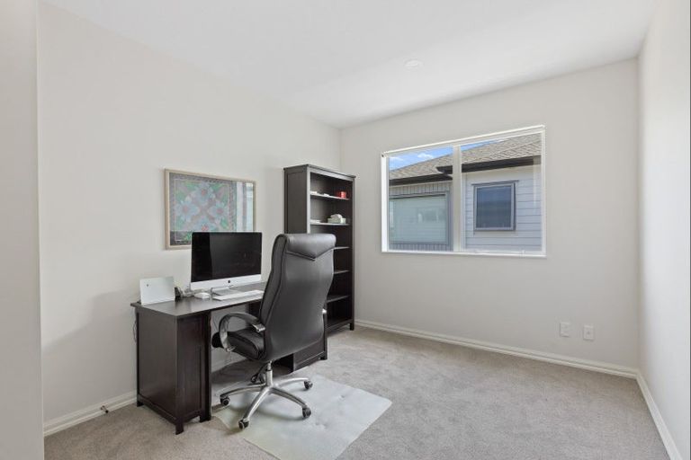 Photo of property in 138 Arran Point Parade, Orewa, 0931