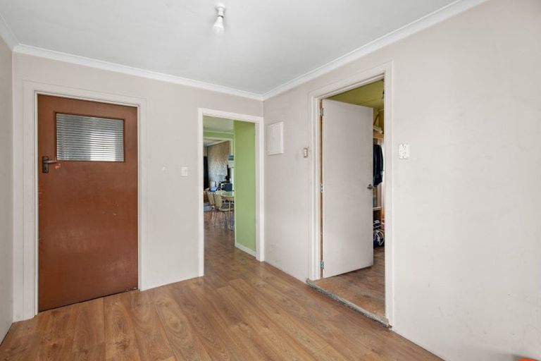 Photo of property in 25 Campbells Track, Lake Roxburgh Village, Roxburgh, 9571