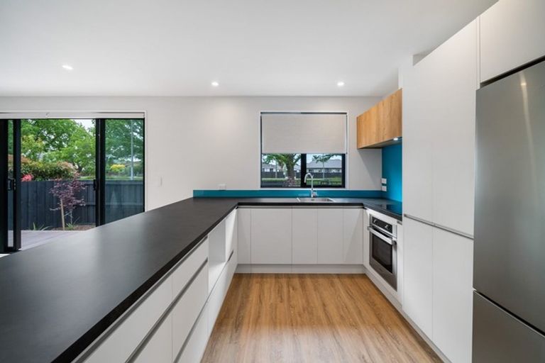 Photo of property in 370 Linwood Avenue, Bromley, Christchurch, 8062