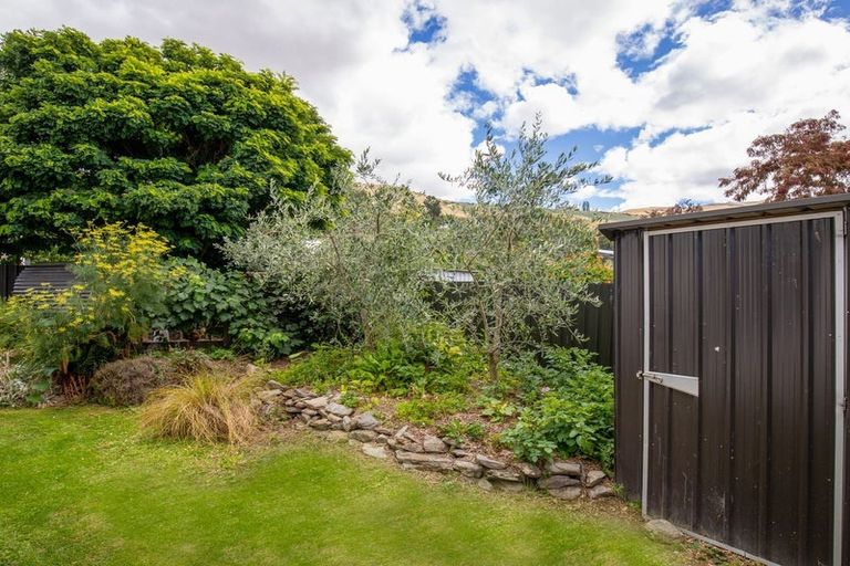 Photo of property in 32a Scotland Street, Roxburgh, 9500