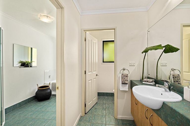 Photo of property in 39 Mccallum Drive, Sandspit, Warkworth, 0982