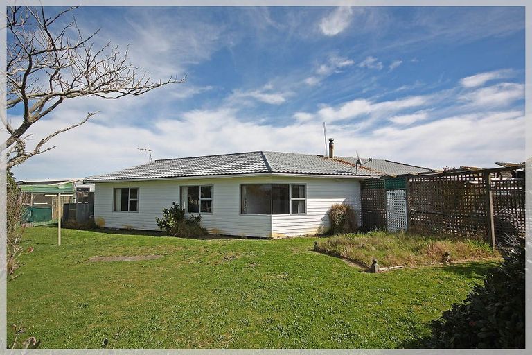 Photo of property in 5 Low Avenue, Foxton Beach, Foxton, 4815