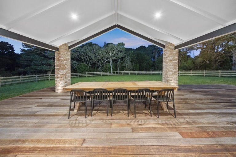 Photo of property in 58 Kidd Road, Waiuku, 2682