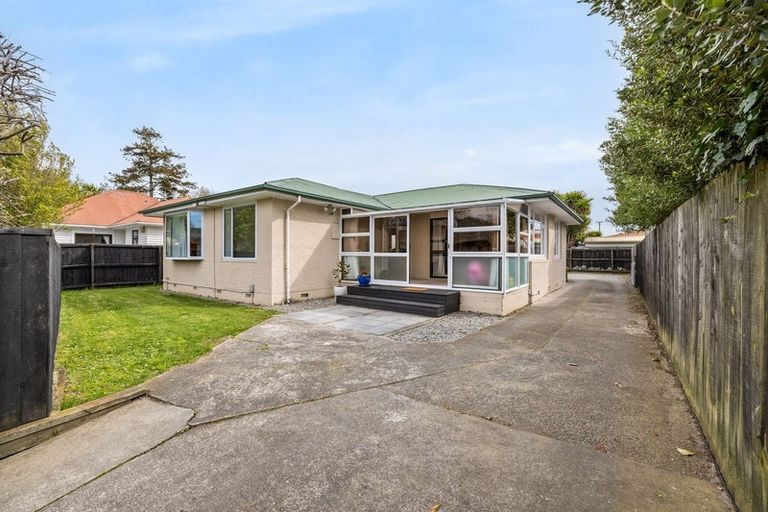 Photo of property in 1/299 Hills Road, Mairehau, Christchurch, 8013