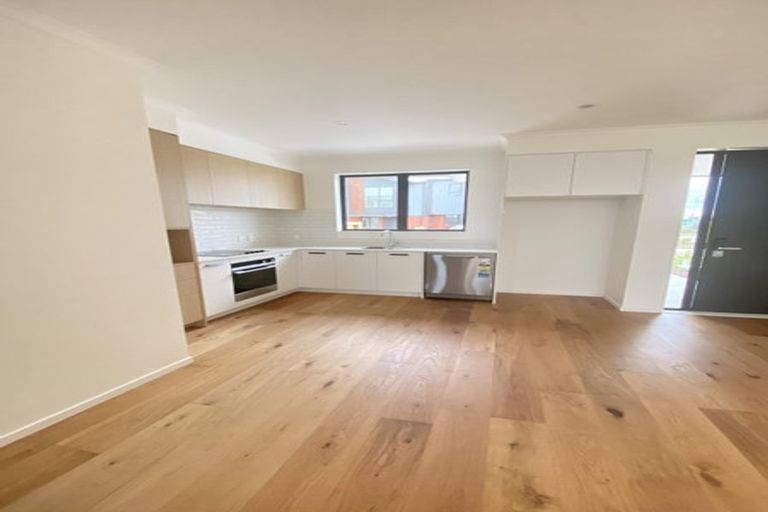 Photo of property in 3 Mahalo Avenue, Wiri, Auckland, 2104