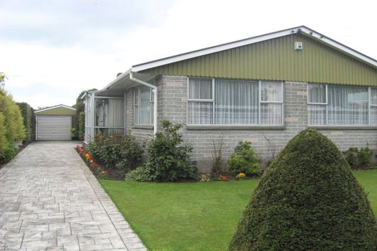Photo of property in 27 Veitches Road, Casebrook, Christchurch, 8051