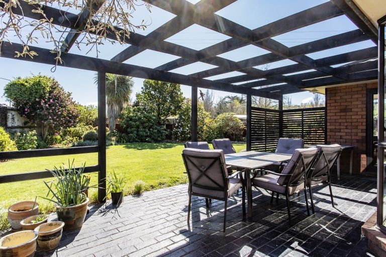 Photo of property in 2 Osborne Road, Amberley, 7410