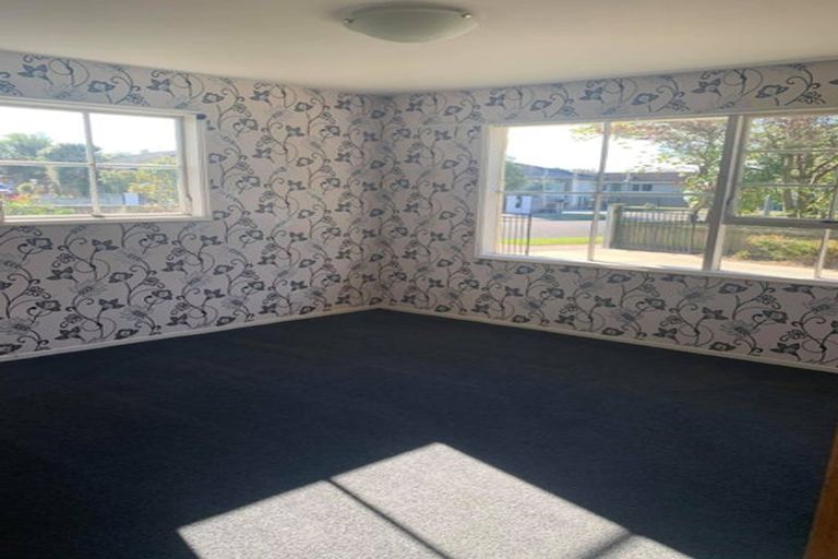 Photo of property in 75 Saint Heliers Crescent, Aranui, Christchurch, 8061
