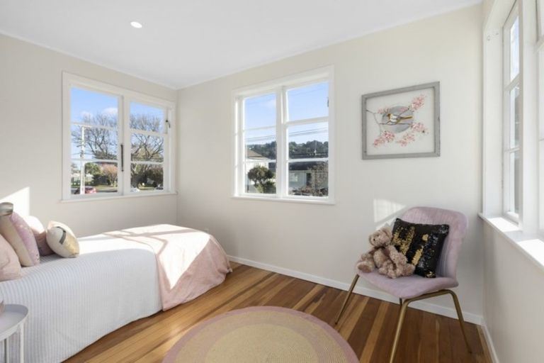 Photo of property in 68 Molesworth Street, Taita, Lower Hutt, 5011