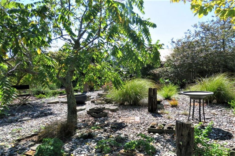 Photo of property in 57 Lyndhurst Street, Westport, 7825