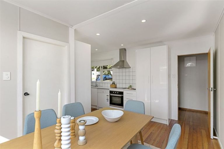 Photo of property in 18 Ahuriri Street, Strathmore Park, Wellington, 6022