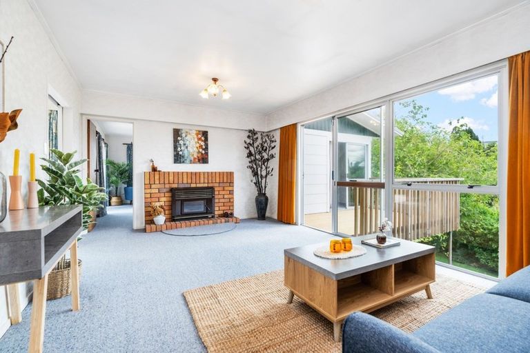 Photo of property in 52 Fairway Drive, Te Kamo, Whangarei, 0112