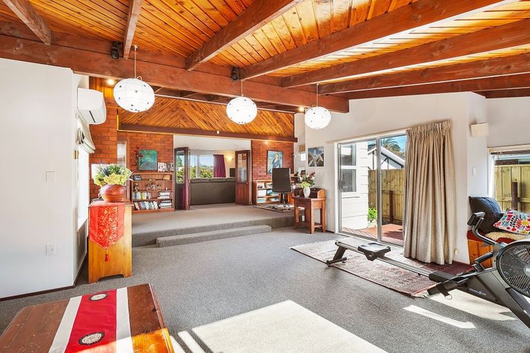 Photo of property in 3 Hampden Street, Awapuni, Palmerston North, 4412