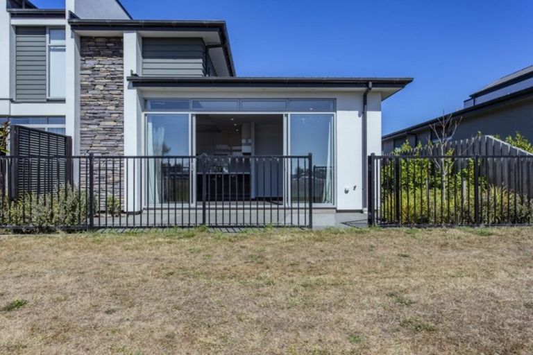 Photo of property in 4d Batchelor Place, Kaiapoi, 7630