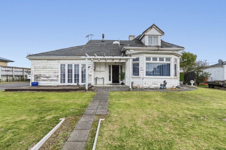 Photo of property in 7 Cracroft Street, Waitara, 4320