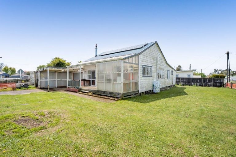 Photo of property in 2 Whitcombe Terrace, Midhirst, Stratford, 4394