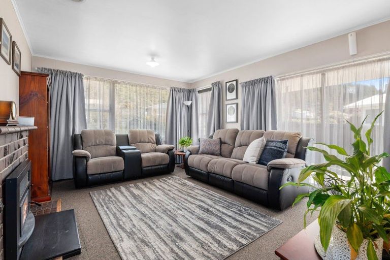 Photo of property in 21 Matuku Street, Selwyn Heights, Rotorua, 3015
