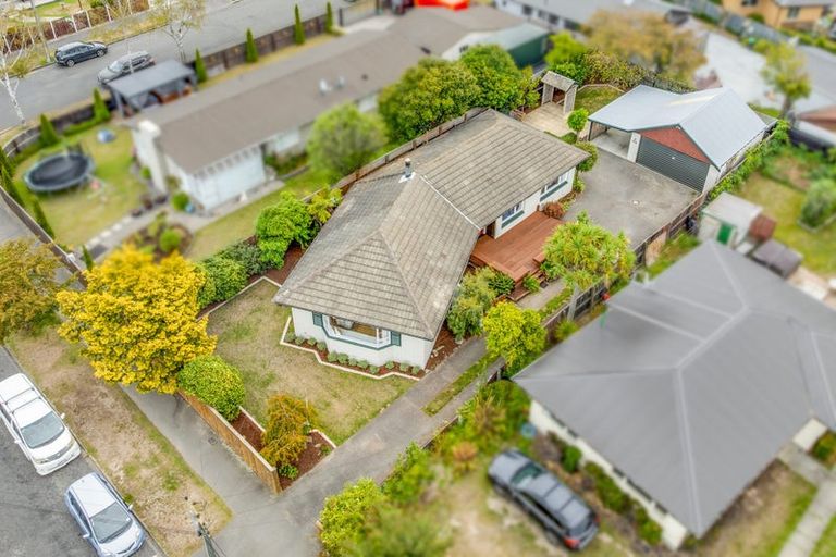 Photo of property in 51 Cotswold Avenue, Bishopdale, Christchurch, 8053