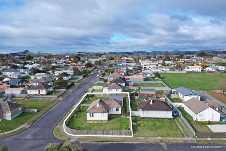 Photo of property in 5 Mackie Street, Waipukurau, 4200