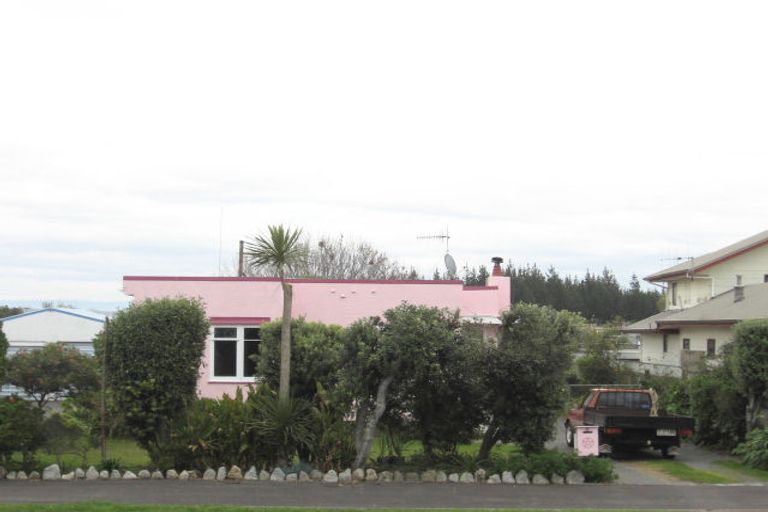 Photo of property in 5 Te Awa Avenue, Te Awa, Napier, 4110